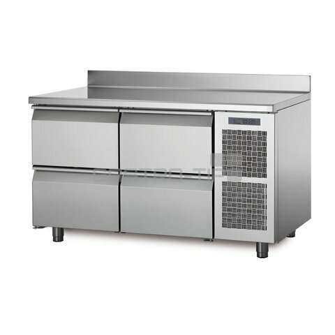 Chladící stůl TA13/4M s deskou a zadním lemem